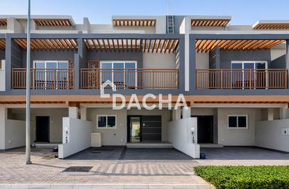 Townhouse - 4 - 4 for sale in Verona - Damac Hills 2 - Dubai Townhouse - 4 - 4 for sale in Verona - Damac Hills 2 - Dubai