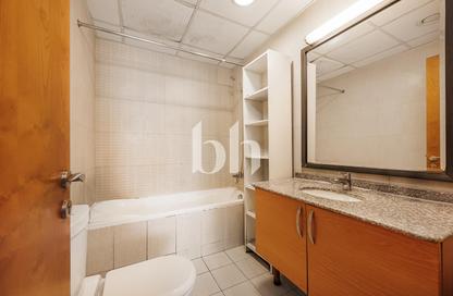 Apartment - 2 - 1 for rent in Suburbia Podium - Suburbia - Downtown Jebel Ali - Dubai