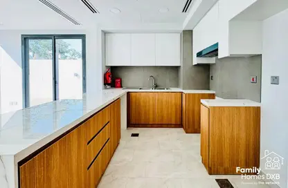 تاون هاوس - 4 غرف نوم - 4 حمامات للبيع في لا روزا 2 - لا روزا - فيلا نوفا - دبي لاند - دبي