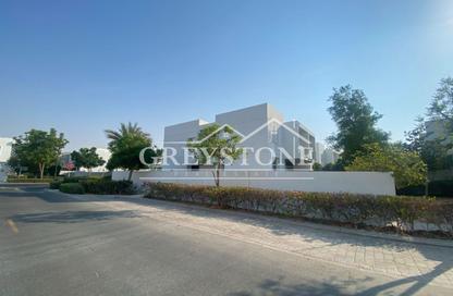 Townhouse - 3 - 4 for rent in Arabella Townhouses 1 - Arabella Townhouses - Mudon - Dubai