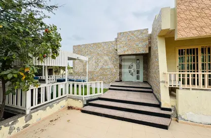 Villa - 2 Bedrooms - 3 Bathrooms for rent in Khuzam - Ras Al Khaimah