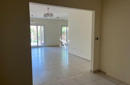 Townhouse - 3 Bedrooms - 3 Bathrooms for rent in Nakheel Villas - District 12 - Jumeirah Village Circle - Dubai