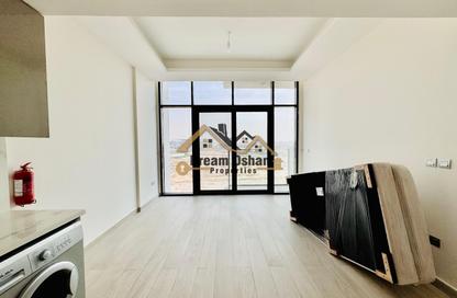 Apartment - 1 Bedroom - 1 Bathroom for rent in Azizi Riviera 25 - Azizi Riviera - Meydan One - Meydan - Dubai