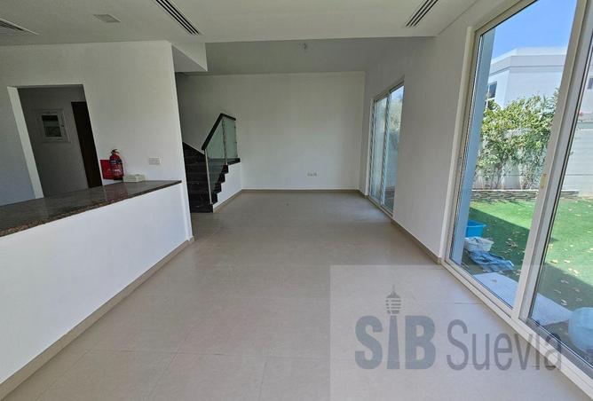 126571773 - Property Main Image