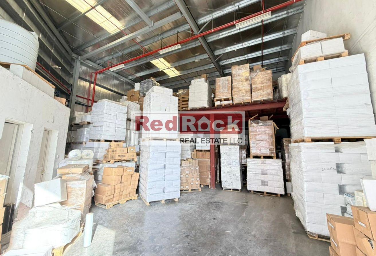 1780 Sqft of Warehouse With 11kw In Inds Area 17