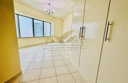 Apartment - 2 - 2 for rent in Sheikh Zayed Road - Dubai