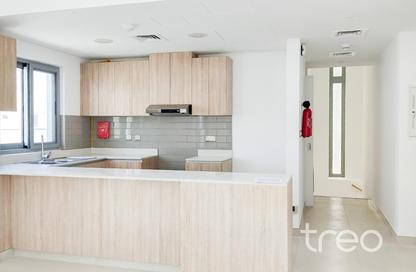 Apartment - 2 Bedrooms - 2 Bathrooms for sale in The Pulse Townhouses Cluster 4 - The Pulse Townhouses - The Pulse - Dubai South (Dubai World Central) - Dubai