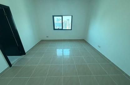 Apartment - 1 - 2 for rent in Tabarak Tower - Al Mamzar - Al Mamzar - Sharjah - Sharjah