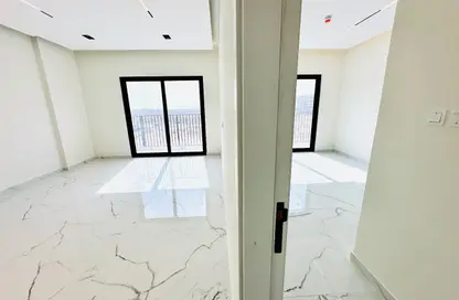 Apartment - 1 Bedroom - 2 Bathrooms for rent in BNH Smart Tower 2 - International City Phase 2 - Al Warsan 4 - Al Warsan - Dubai