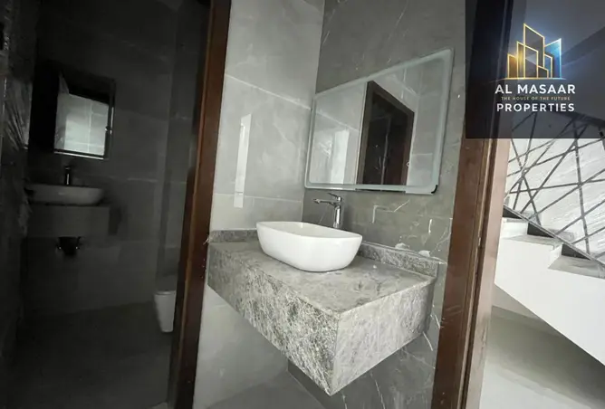 130656263 - Property Image 3