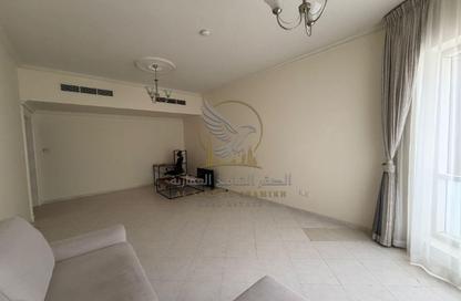 Apartment - 1 - 2 for rent in Al Majaz 3 - Al Majaz - Sharjah