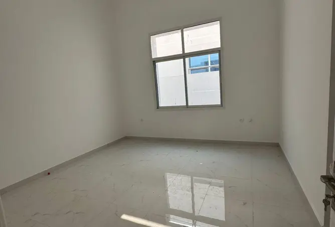 70270501 - Property Image 3