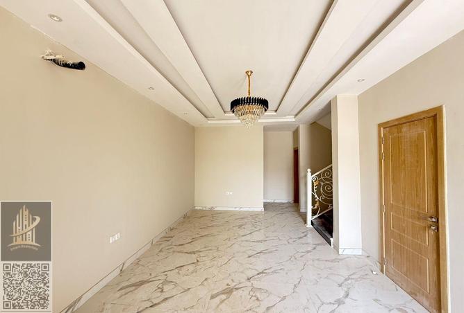 70299336 - Property Image 2