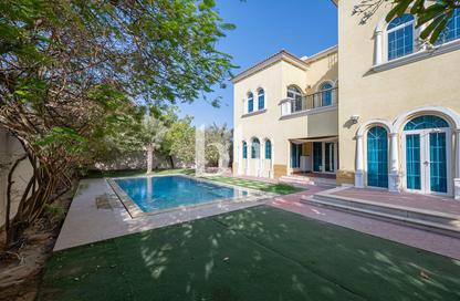 Villa - 3 - 4 for rent in District 8 - Jumeirah Park - Dubai