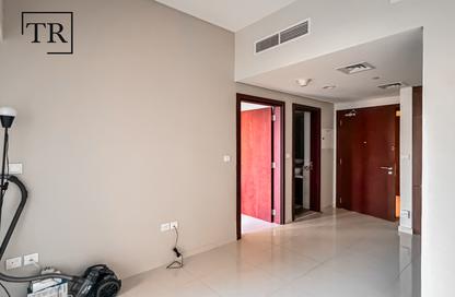 Apartment - 1 - 1 for rent in Vera Residences - Business Bay - Dubai