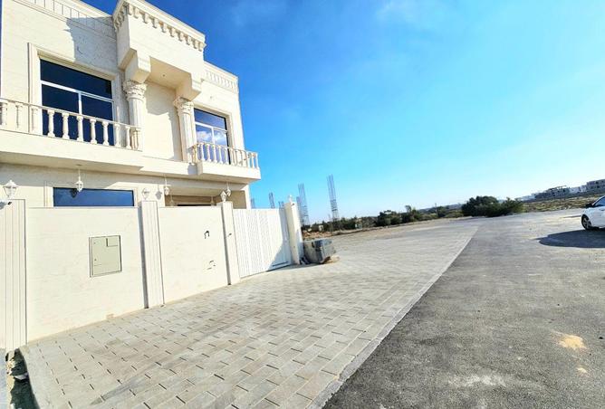 2OhQrAjJAq9 - Property Image 2