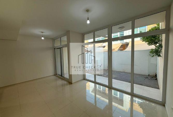 98254942 - صورة العقار 2
