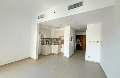 شقة - 1 حمام للايجار في 4A شقق زهرة النسيم - زهرة بريز أبارتمنتس 4 - شقق زهرة النسيم - تاون سكوير - دبي