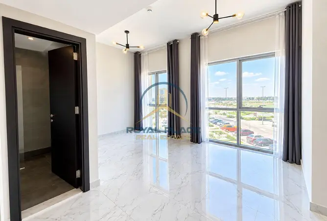 156927437 - Property Image 2
