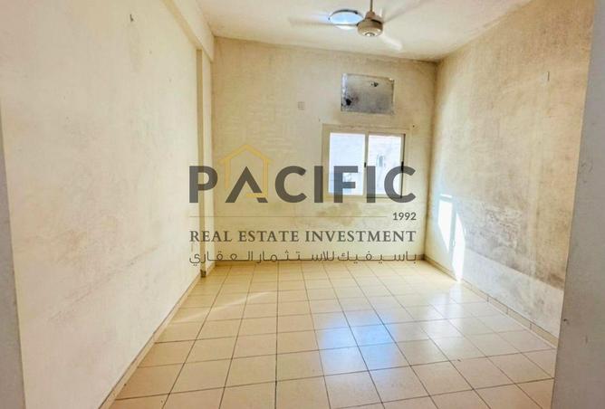 129742378 - Property Main Image