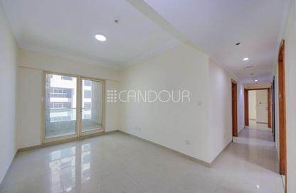 Apartment - 3 Bedrooms - 3 Bathrooms for rent in Manchester Tower - Dubai Marina - Dubai