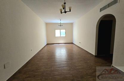 Apartment - 2 - 3 for rent in Muwaileh 29 Building - Muwaileh - Sharjah