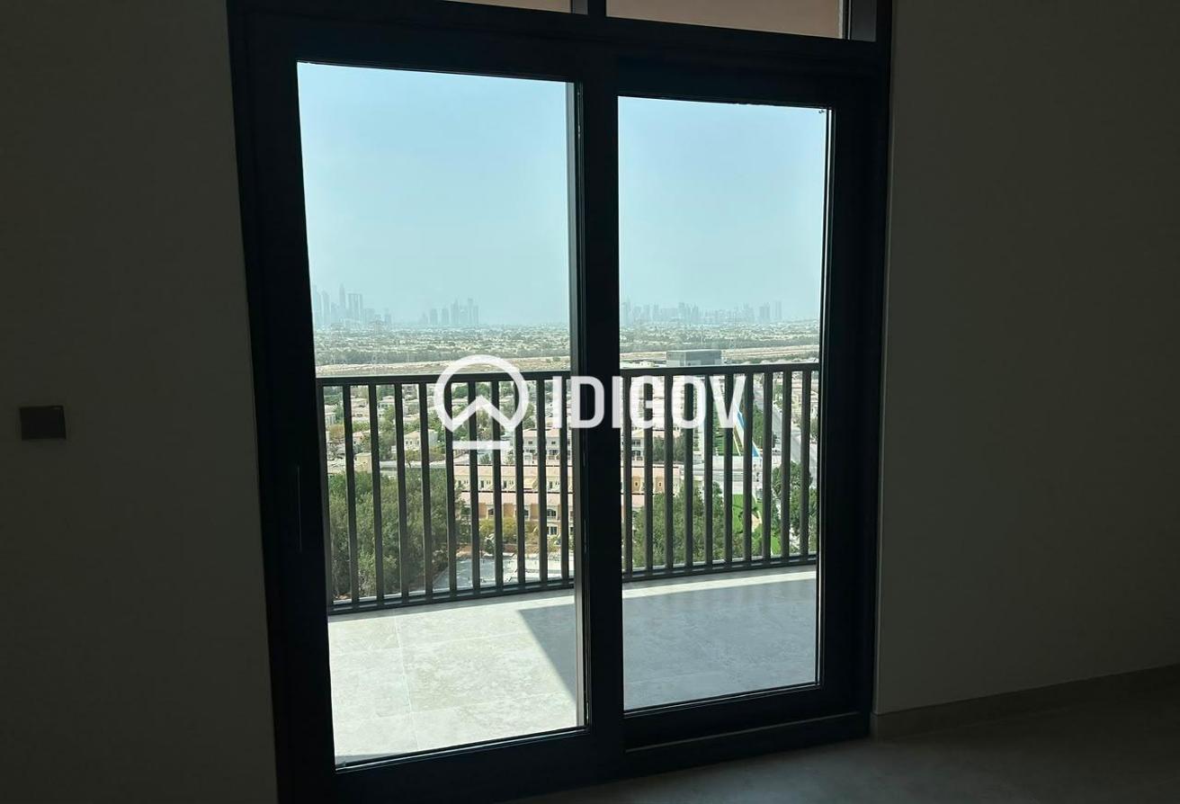 Marina Skyline View | Brand New | Closed kitchen photo 6