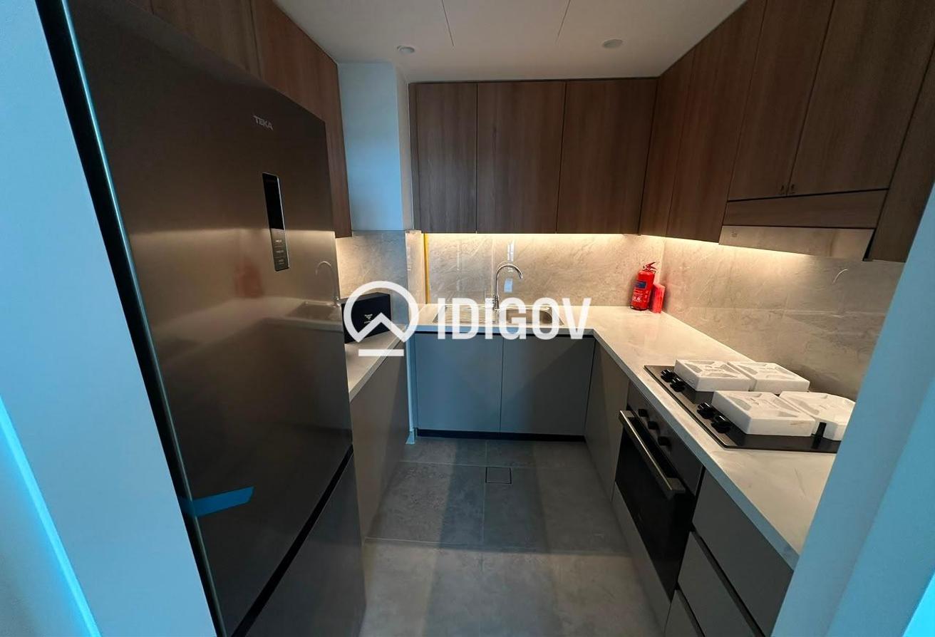 Marina Skyline View | Brand New | Closed kitchen photo 2