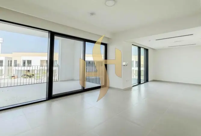 155527260 - Property Image 3