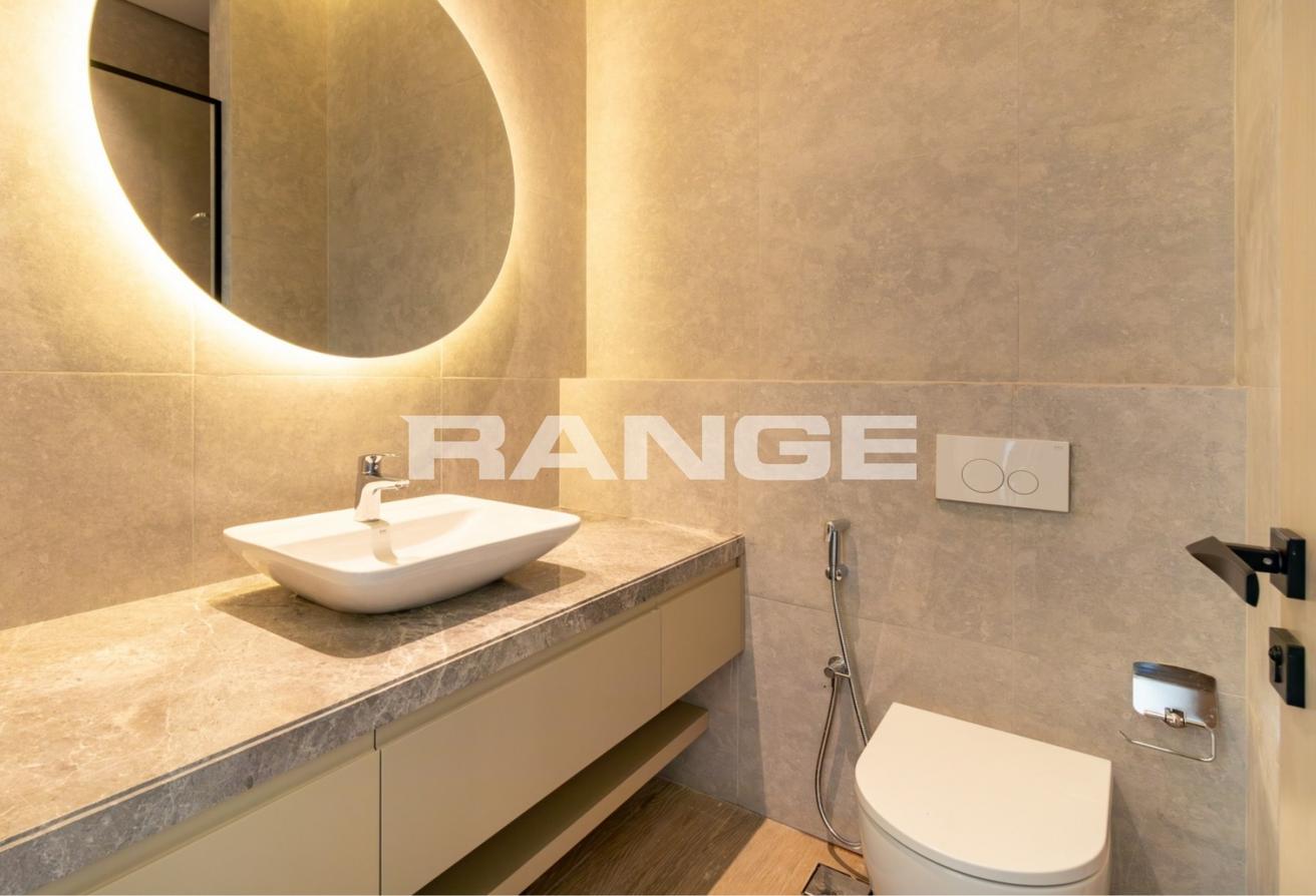 Ultra-Luxury 4-BR Penthouse | Skyline Views photo 25
