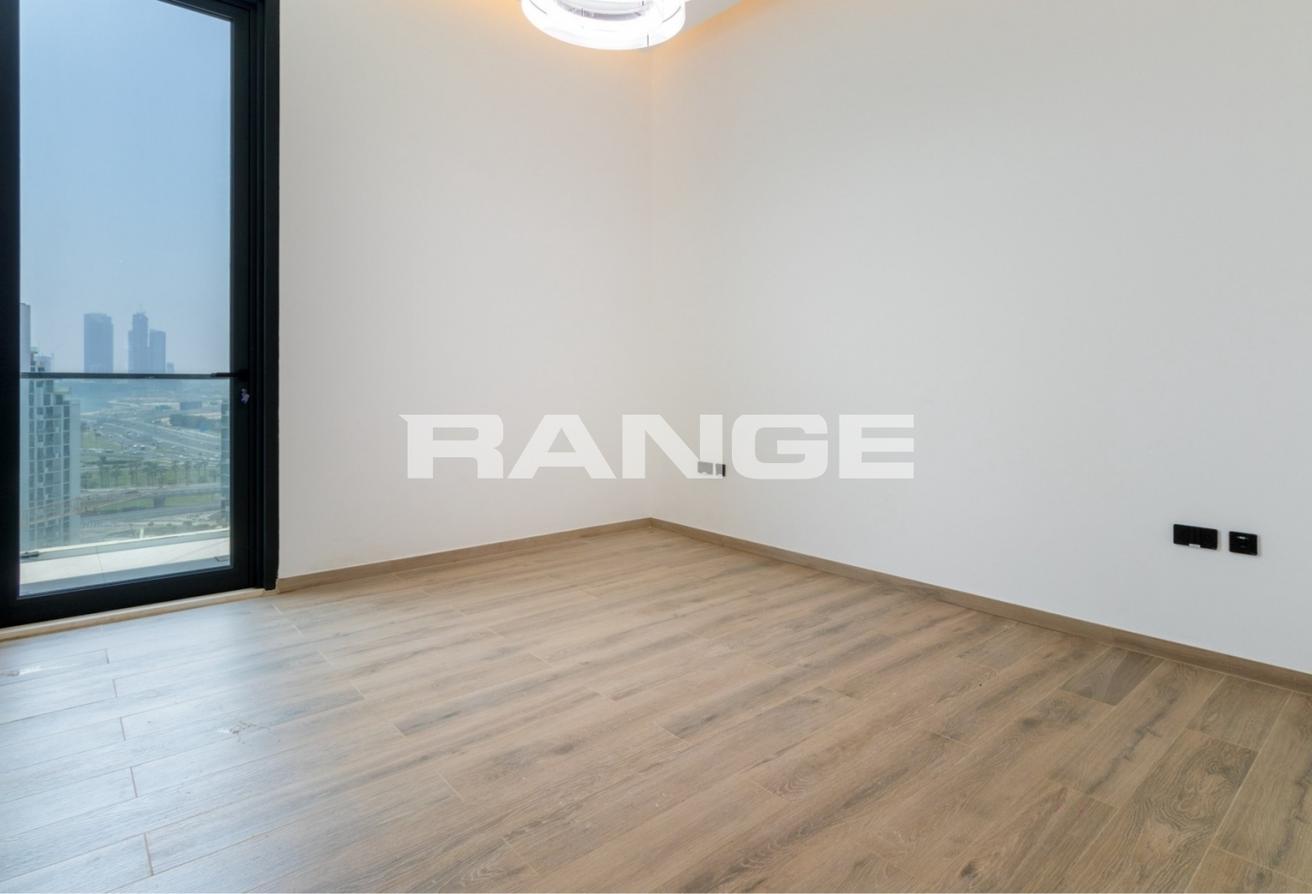 Ultra-Luxury 4-BR Penthouse | Skyline Views photo 22