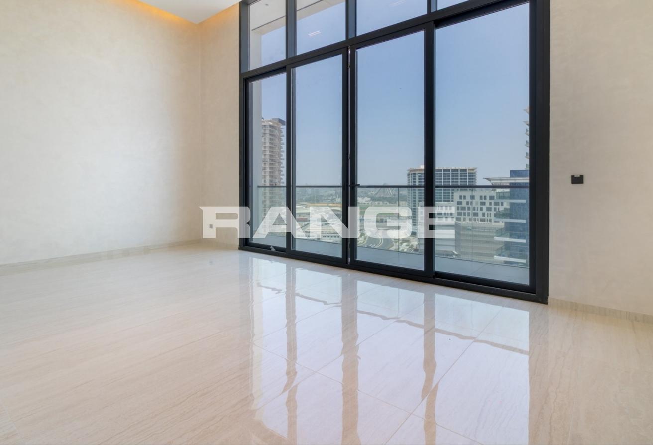 Ultra-Luxury 4-BR Penthouse | Skyline Views photo 18