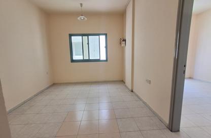 Whole Building - 7+ Bedrooms - 7+ Bathrooms for rent in Rolla Square - Rolla Area - Sharjah