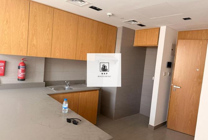 92707391 - Property Image 3