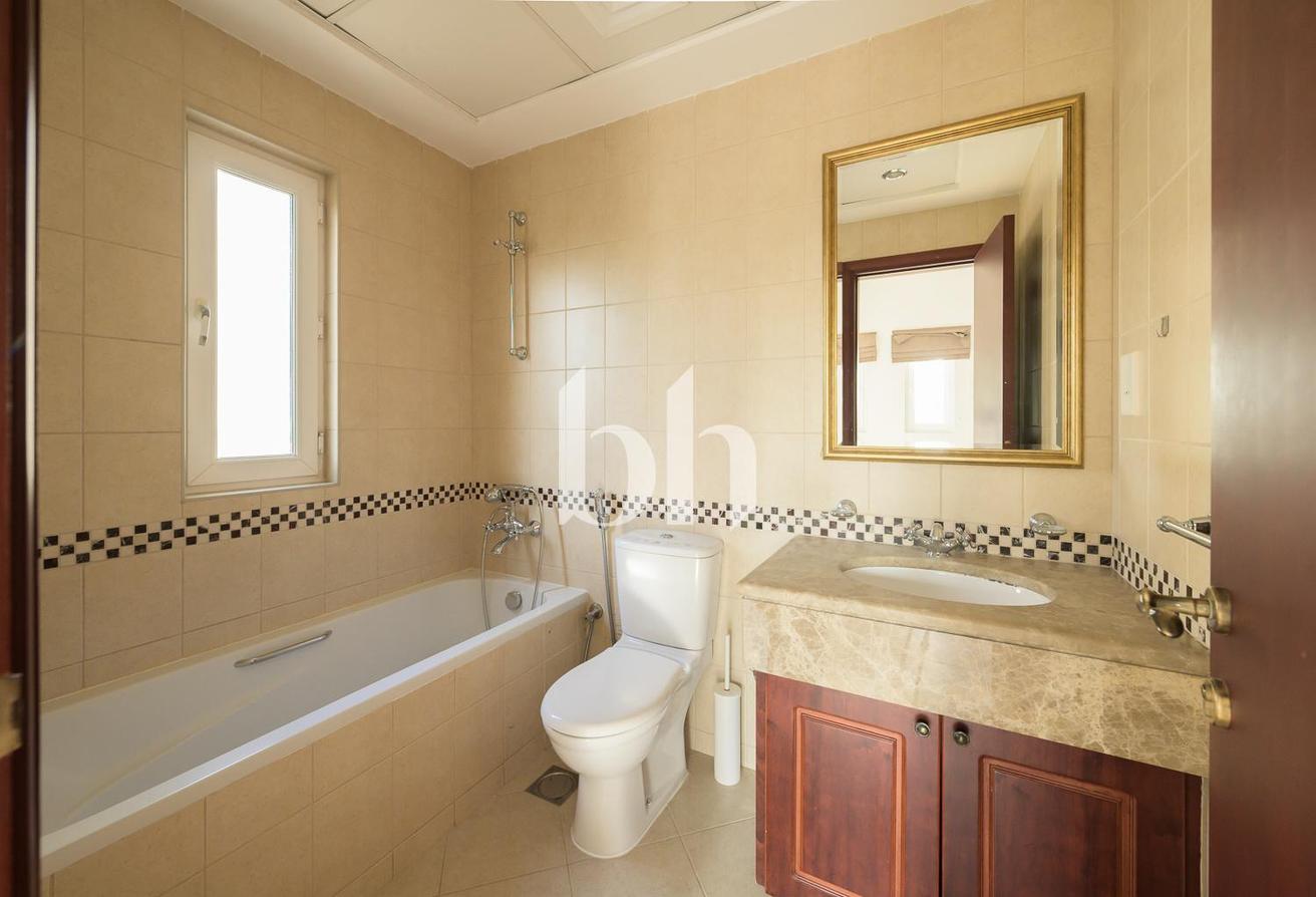 Single Row | Private And Mature Garden | Maids photo 23