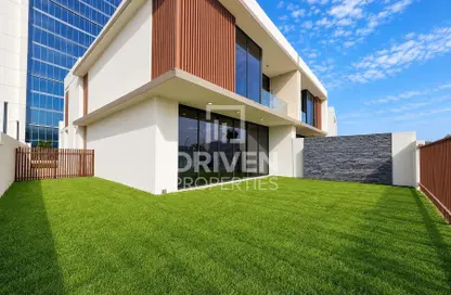 Villa - 4 Bedrooms - 6 Bathrooms for sale in District One Villas - District One - Mohammed Bin Rashid City - Dubai