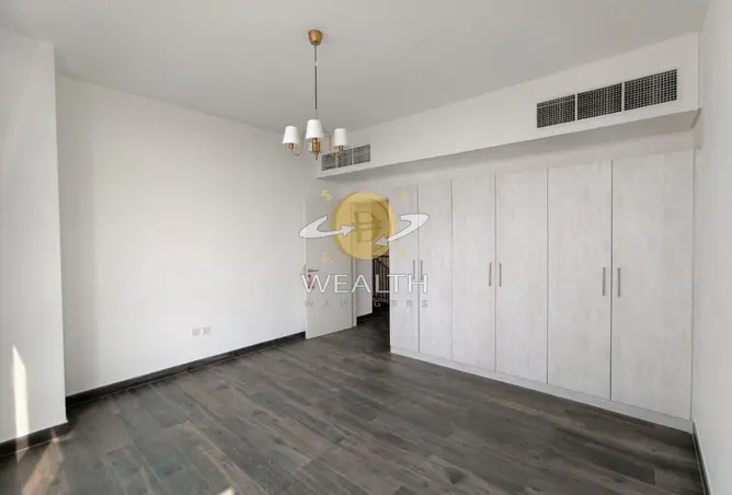 162788427 - Property Image 3