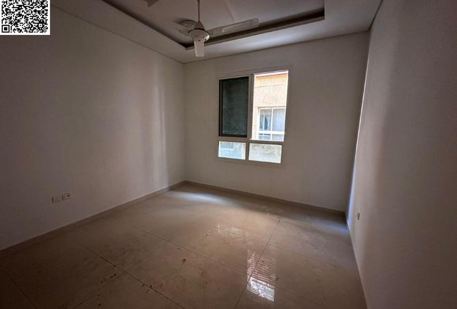 91836715 - Property Image 3