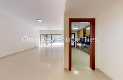 Apartment - 1 Bedroom - 1 Bathroom for rent in Golden Sands 9 - Al Mankhool - Bur Dubai - Dubai