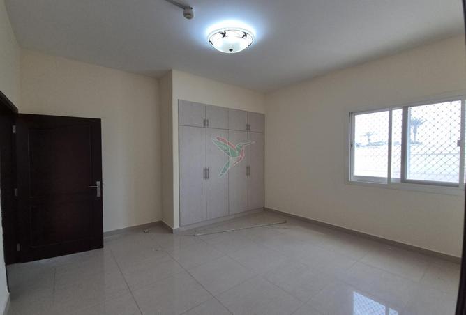 61692215 - Property Main Image