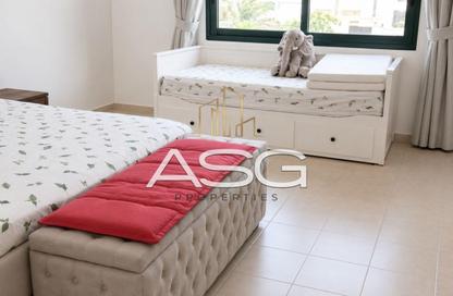 Villa - 3 Bedrooms - 3 Bathrooms for rent in Umm Suqeim 2 - Umm Suqeim - Dubai