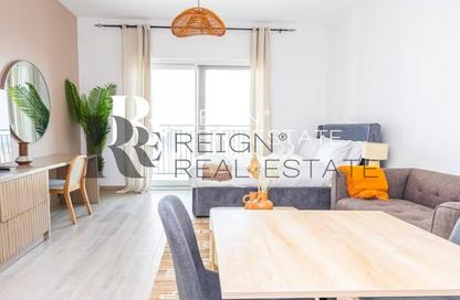 Apartment - Studio - 1 Bathroom for rent in Waters Edge - Yas Island - Abu Dhabi