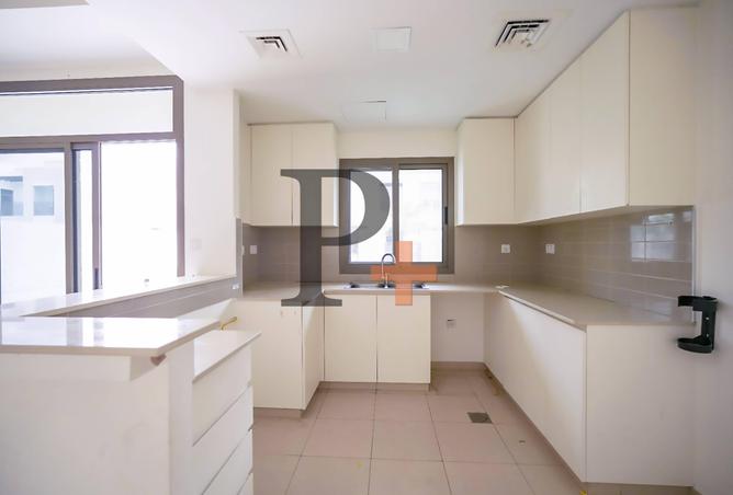 72306543 - صورة العقار 3