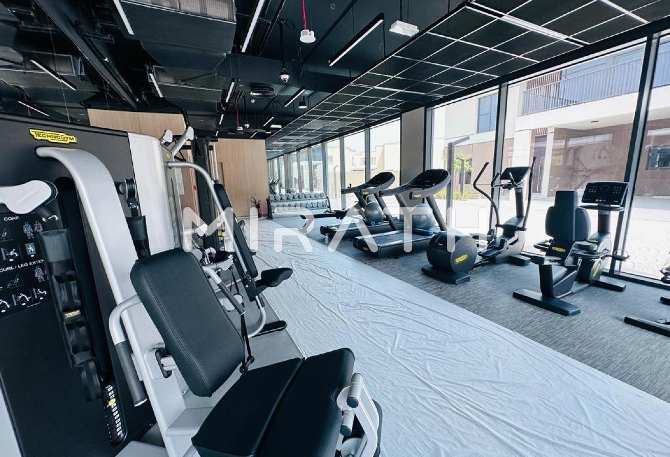 Shared Pool and Gym | Premium| Well Maintained photo 11