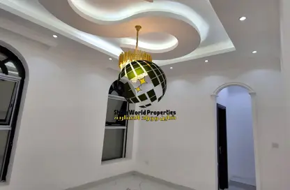 Apartment - 5 Bedrooms - 7 Bathrooms for sale in Al Amira Village - Al Yasmeen - Ajman