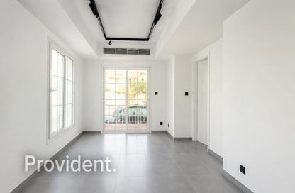 Villa - 2 - 3 for rent in Springs 11 - The Springs - Dubai Villa - 2 - 3 for rent in Springs 11 - The Springs - Dubai