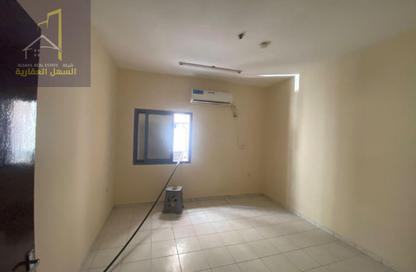 Apartment - 2 - 2 for rent in Zayd Bin Aslam Street - Abu shagara - Sharjah