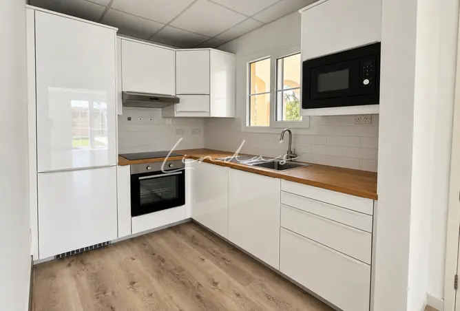 166521943 - Property Image 2