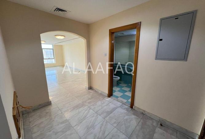 125180243 - Property Image 2