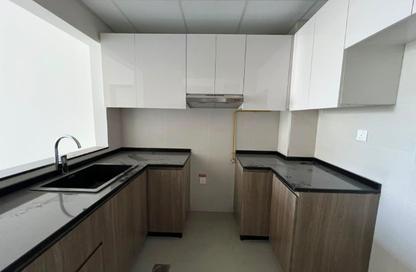 Apartment - 1 Bedroom - 2 Bathrooms for rent in International City Phase 2 - Al Warsan 4 - Al Warsan - Dubai Apartment - 1 Bedroom - 2 Bathrooms for rent in International City Phase 2 - Al Warsan 4 - Al Warsan - Dubai